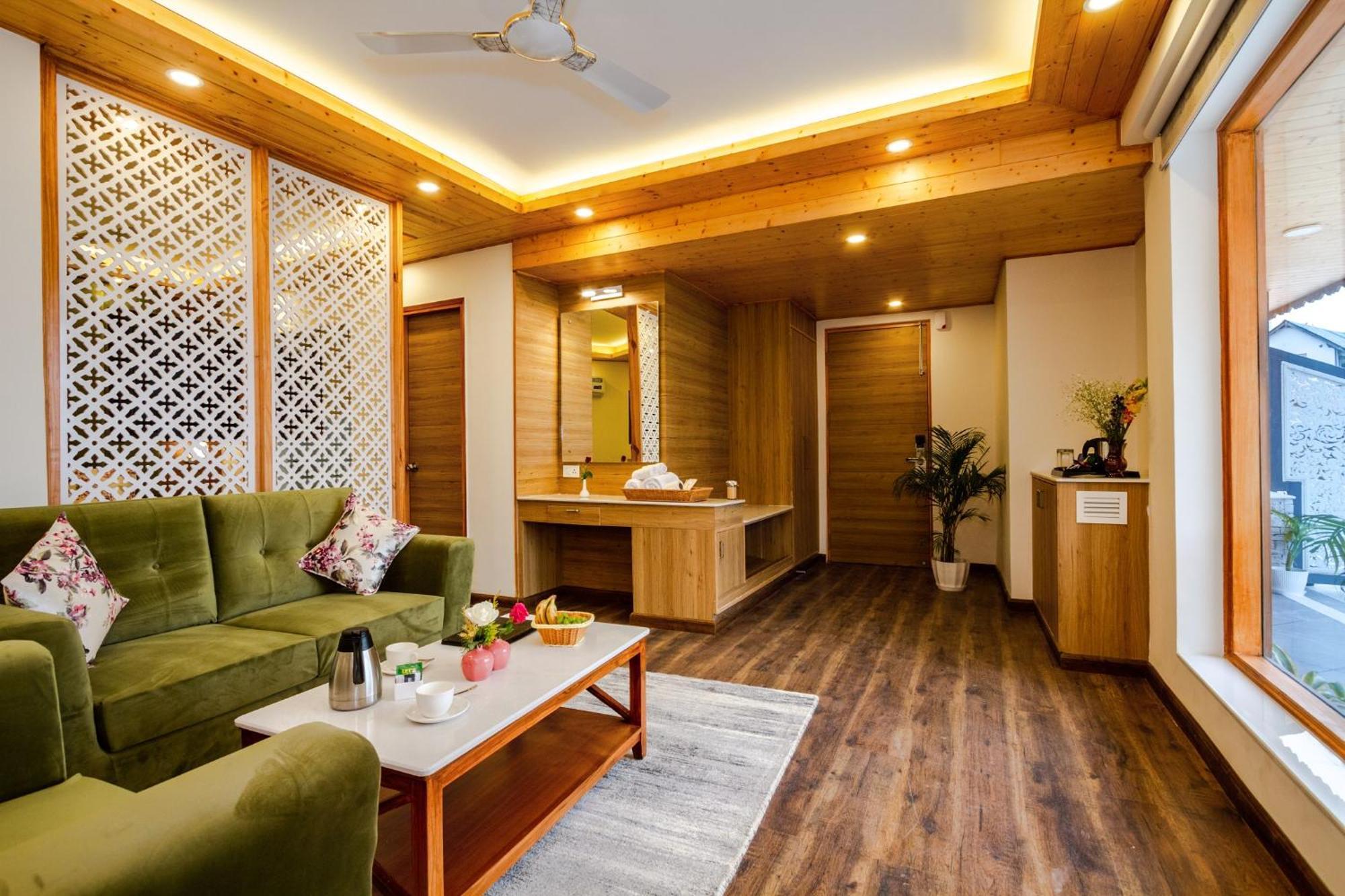 Anand Vardhan Resorts Маналі Номер фото